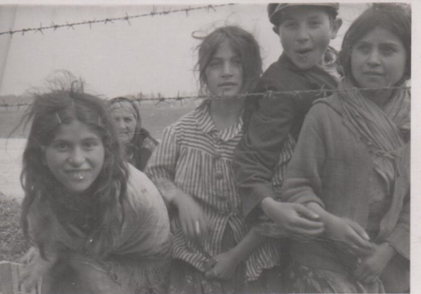 La persécution des Roms dans les camps pendant la Seconde Guerre mondiale